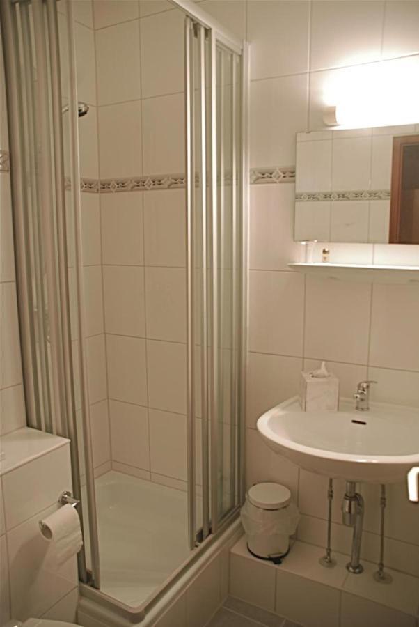 Lulu Rent Aparthotel คาร์ลสรูเฮอ ภายนอก รูปภาพ